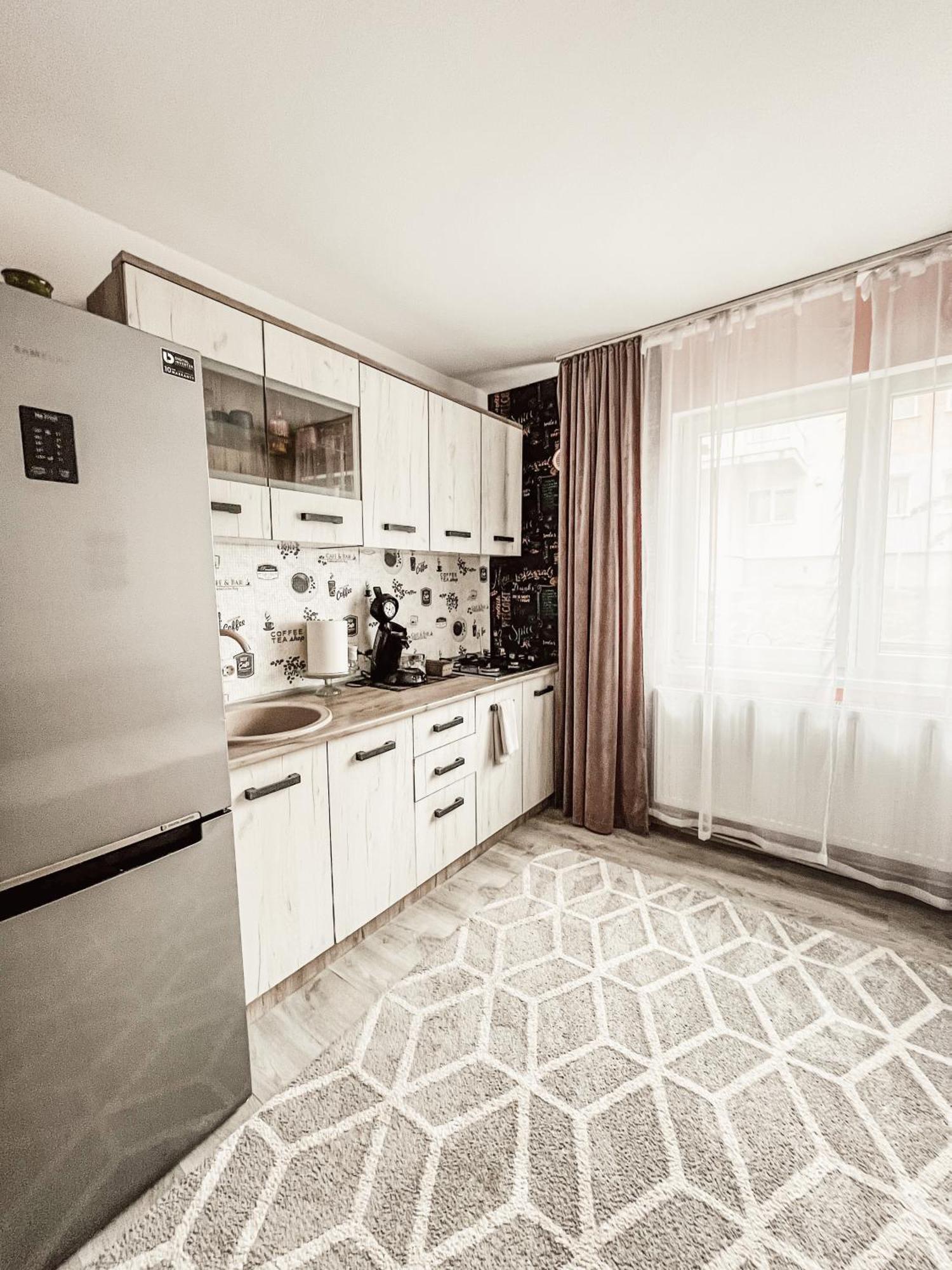 Apartament One Divine - Zarnesti Exterior photo